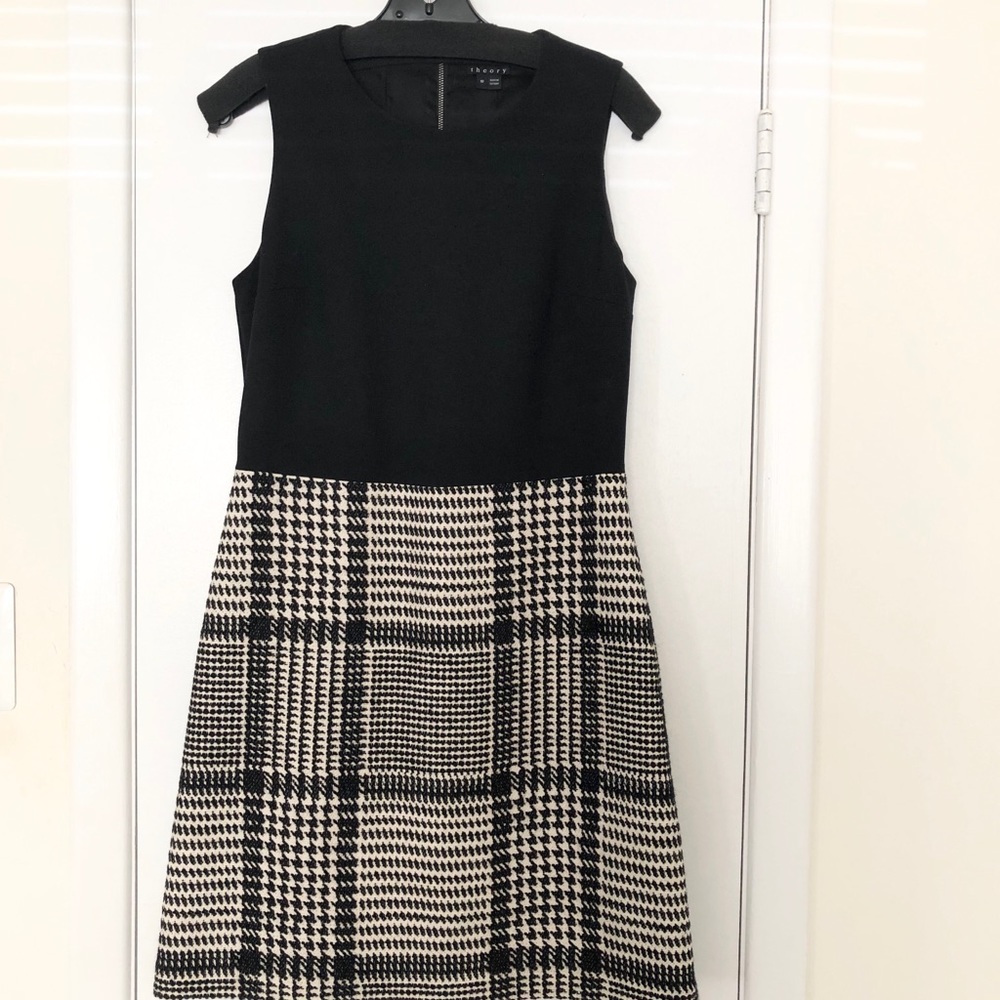 Theory black and white plaid dress size 10